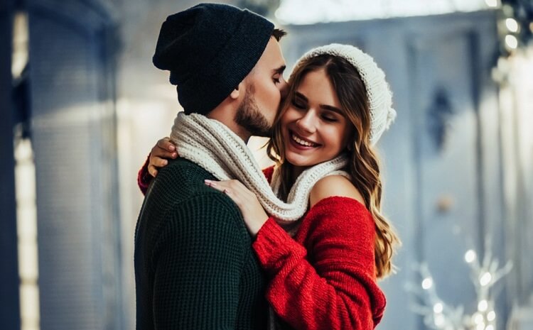 Bạn đang tìm ý tưởng hẹn hò lãng mạn cho mùa Noel? Hãy xem ngay hình ảnh liên quan đến chủ đề này! Đảm bảo sẽ cho bạn nhiều ý tưởng hữu ích, độc đáo và không thể bỏ qua trong ngày lễ đặc biệt này.